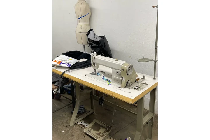 VENTA DE EQUIPO DE CONFECCIÓN image 1