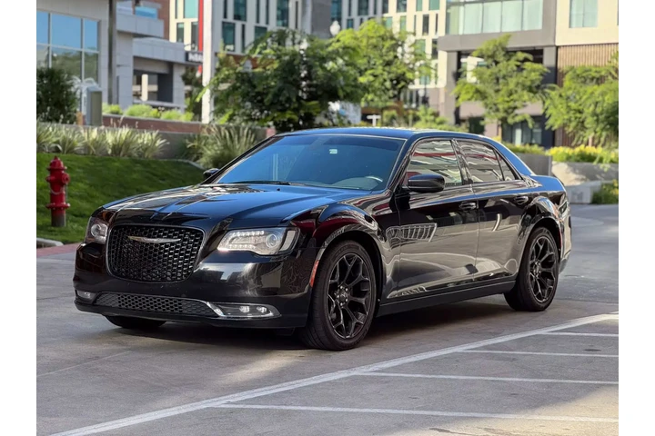 $15990 : 2019 CHRYSLER 300 image 5
