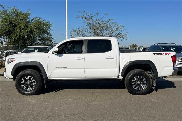 $30900 : Tacoma TRD Off-Road image 9