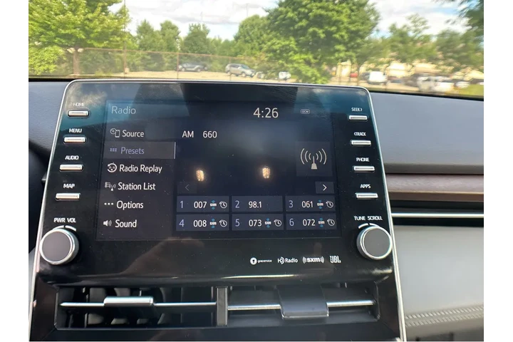 $31398 : Gold Certified2019 Avalon Hyb image 6