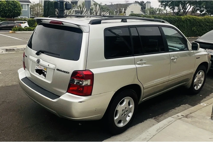 $4800 : ‼️TOYOTA HIGHLANDER 2004‼️ image 3