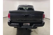 $32995 : Toyota Tacoma 2020 4x2 TRD O thumbnail