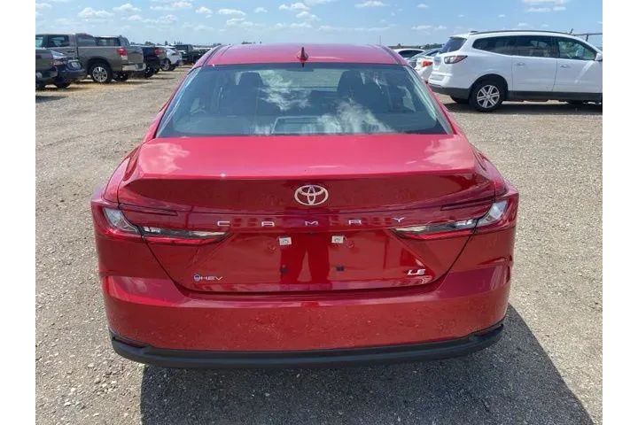 $33900 : Toyota Camry 2026 SE 4dr Sed image 5