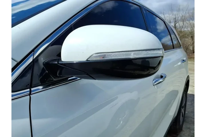 $14444 : Kia Sorento 2020 S V6 4dr SU image 5