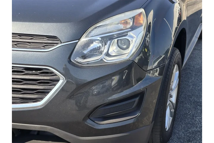 $9693 : Chevrolet Equinox 2017 LS 4d image 6