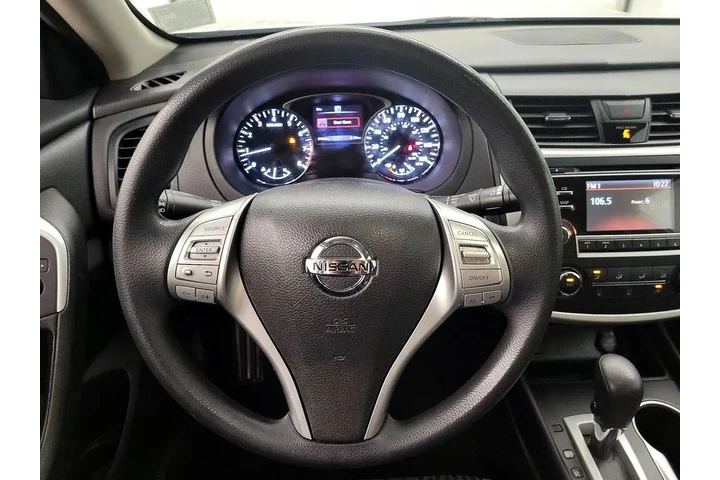 $11998 : Nissan Altima 2016 2.5 S 4dr image 10