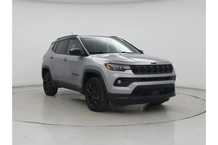 $23998 : Jeep Compass 2023 4x4 Altitu image 1