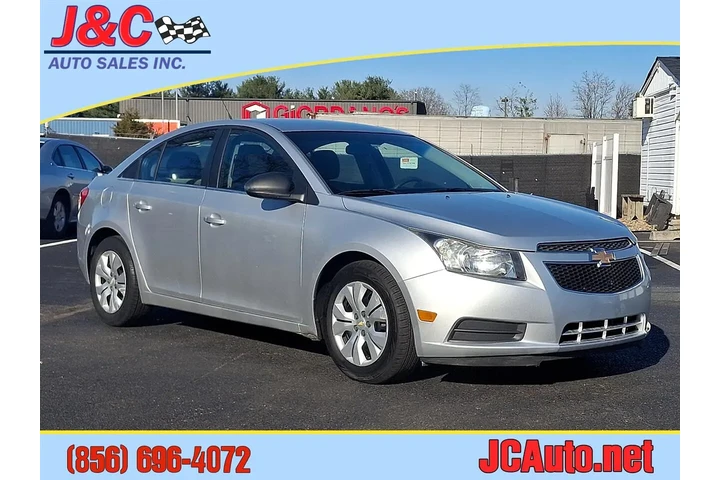 $7300 : 2012 Cruze 4dr Sdn LS image 1