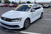 $10999 : 2017 VOLKSWAGEN JETTA thumbnail