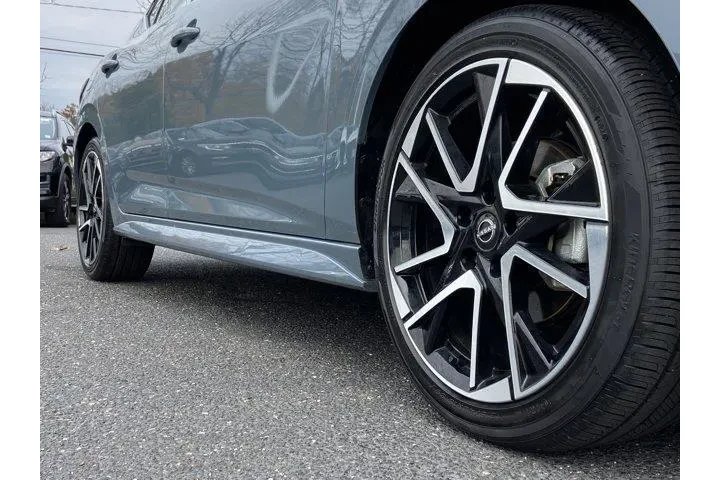 $21250 : Nissan Sentra 2025 SR 4dr Se image 8