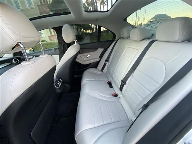 $15988 : 2017 C 300 Sedan with Luxury image 1