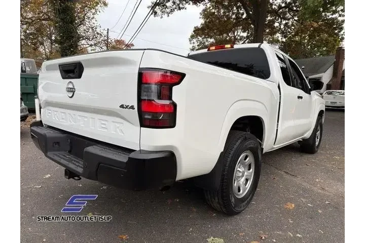 $19995 : Nissan Frontier 2022 4x4 S 4 image 8