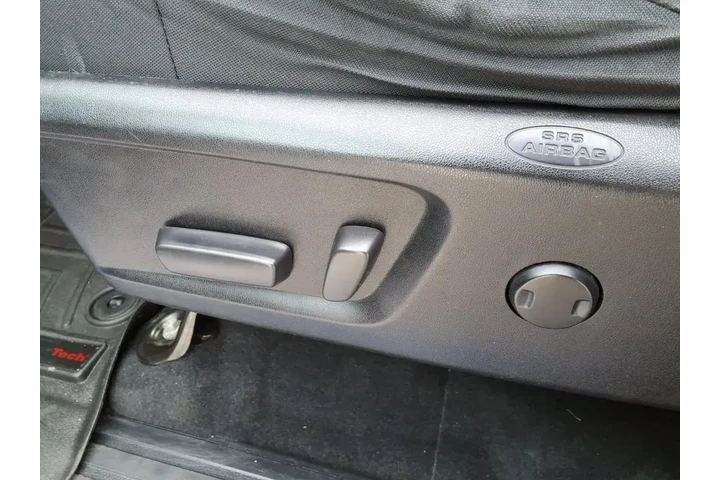 $36500 : Toyota Tundra 2020 4x4 SR5 4 image 10