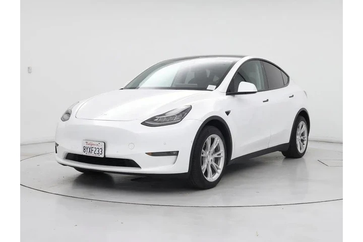 $29998 : Tesla Model Y 2021 AWD Long image 4
