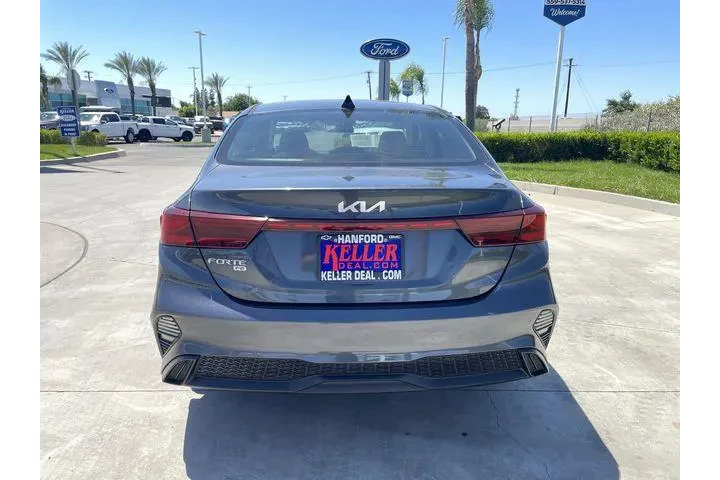 $19999 : Kia Forte 2024 LXS 4dr Sedan image 7