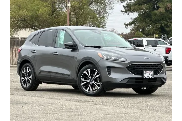 $20950 : Ford Escape 2022 SE 4dr SUV image 1