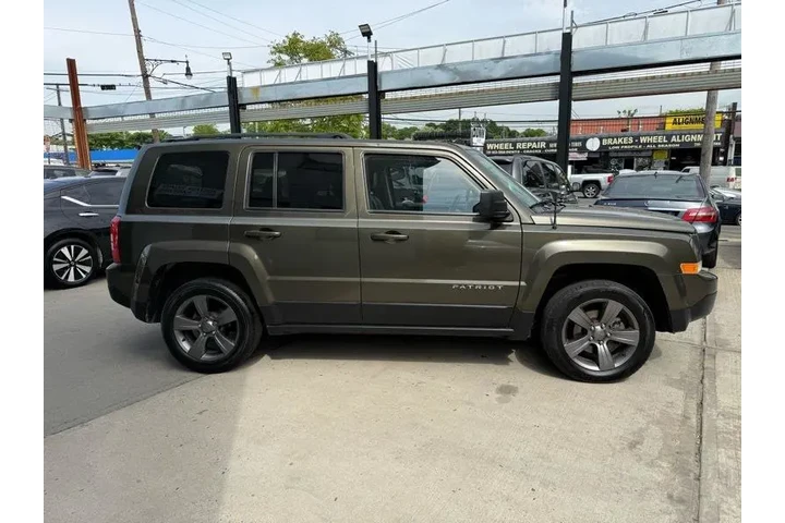 $6995 : 2015 Patriot Latitude 4WD image 6