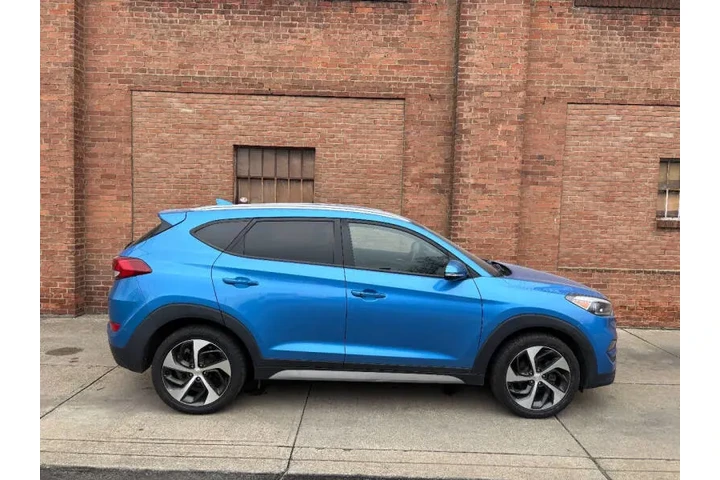 $13000 : 2018 Tucson Sport image 9