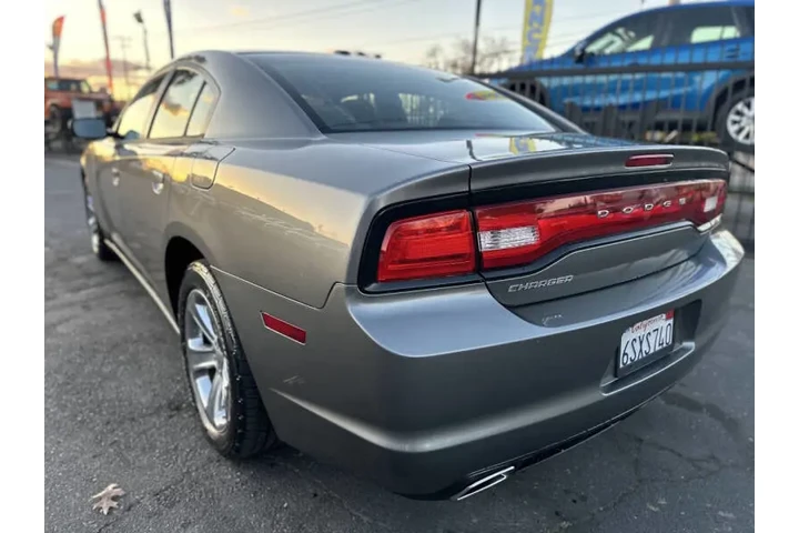 $5995 : 2011 Charger image 4
