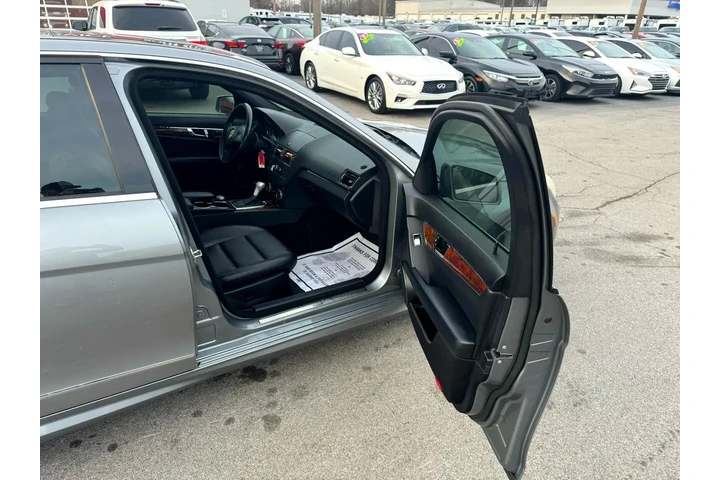 $7980 : 2010 Mercedes-Benz C-Class 4d image 8