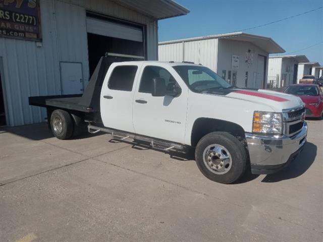 $23998 : 2013 Silverado 3500 image 4