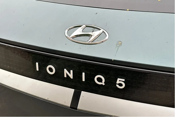 $26990 : Hyundai IONIQ 5 2024 SEL 4dr image 7