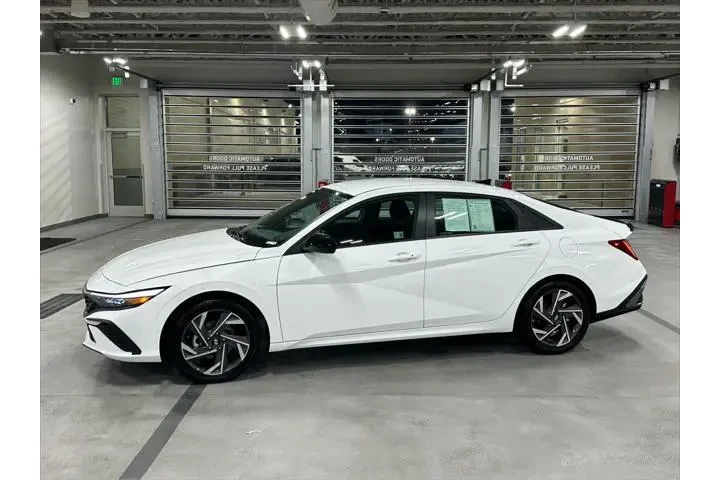 $29220 : Hyundai ELANTRA Hybrid 2025 image 1