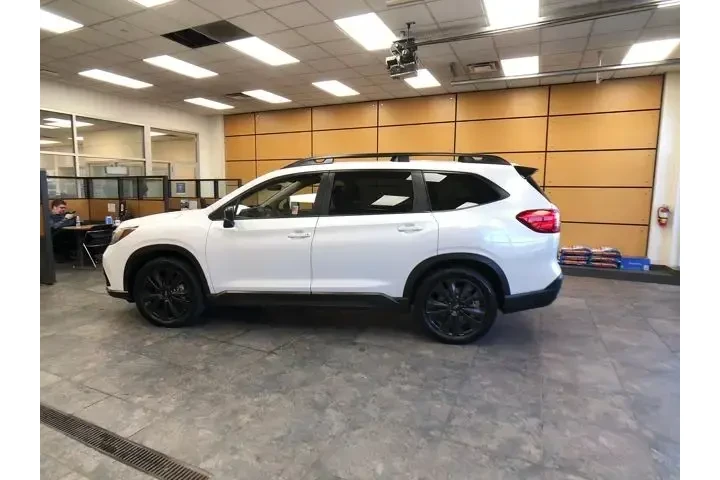 $21554 : Subaru Ascent 2022 AWD Onyx image 4