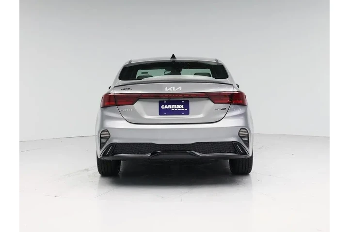 $21998 : Kia Forte 2023 GT-Line 4dr S image 6