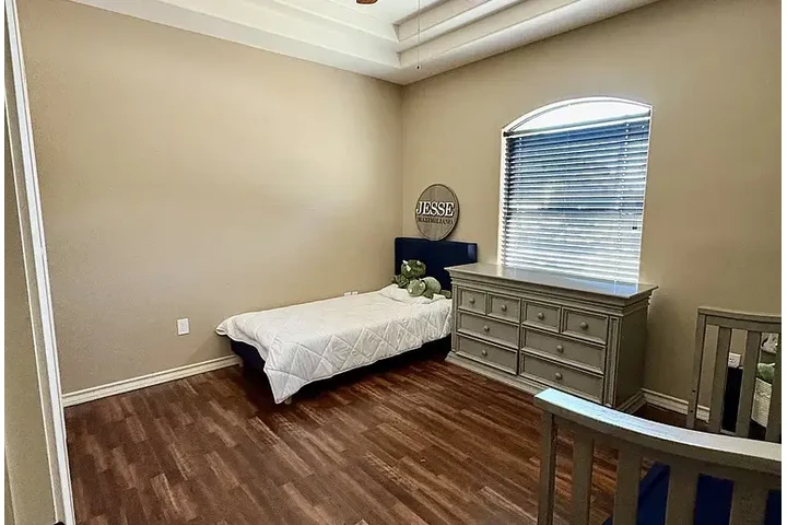 $1150 : HOUSE RENT IN BROWNSVILLE TX image 5