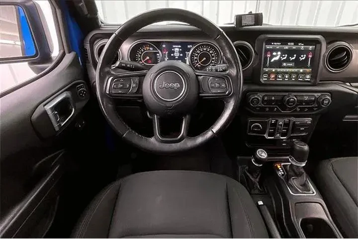 $26990 : Jeep Wrangler Unlimited 2021 image 5