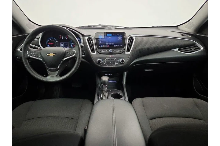 $18998 : Chevrolet Malibu 2023 LT 4dr image 9