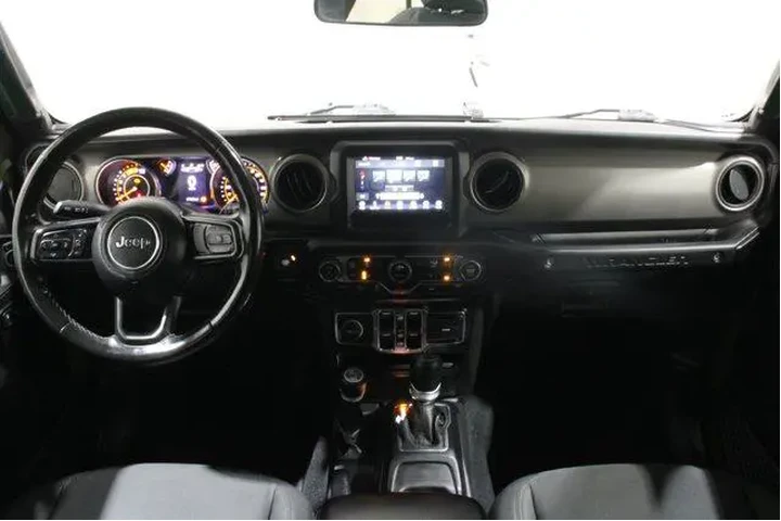 $32998 : Jeep Wrangler Unlimited 2022 image 2