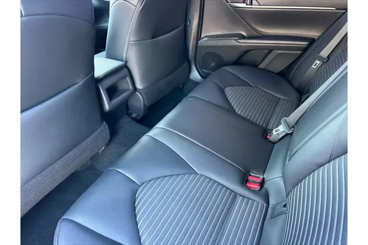 $20999 : Toyota Camry Hybrid 2021 SE image 5