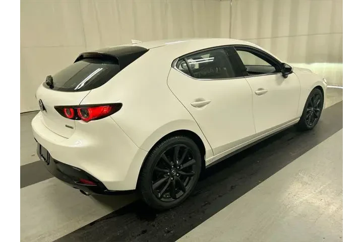$16850 : Mazda Mazda3 Hatchback 2019 image 2