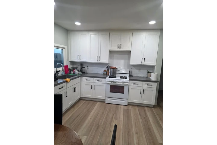 CASA DE 4 RECS. EN COLTON image 2