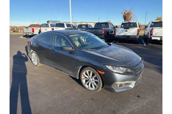 $14000 : Honda Civic 2016 LX 4dr Seda image 1