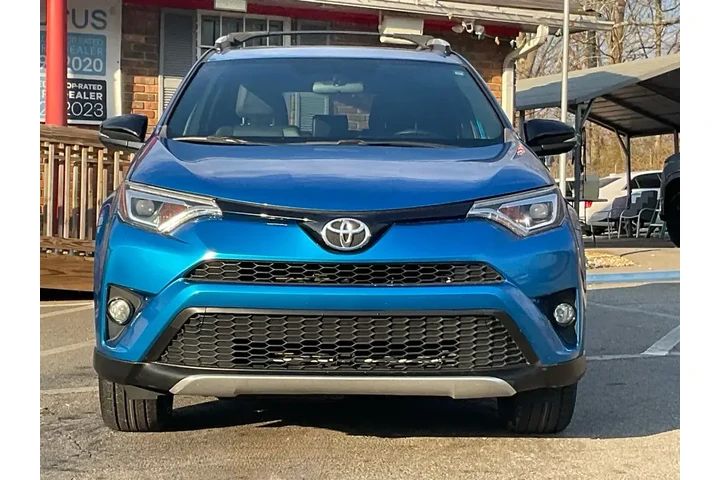 $16985 : Toyota RAV4 2016 AWD SE 4dr image 2
