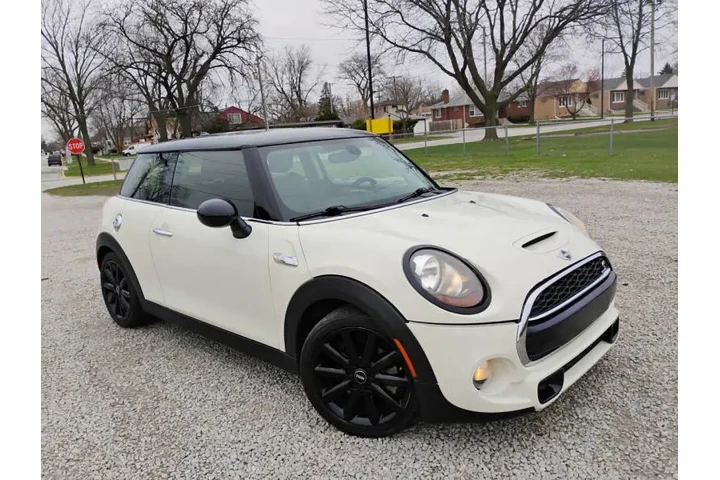 $8997 : 2016 MINI Hardtop 2 Door Coop image 6