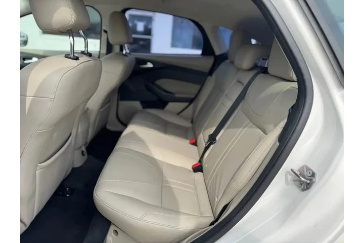 2012 FORD FOCUS2012 FORD FOCUS image 9