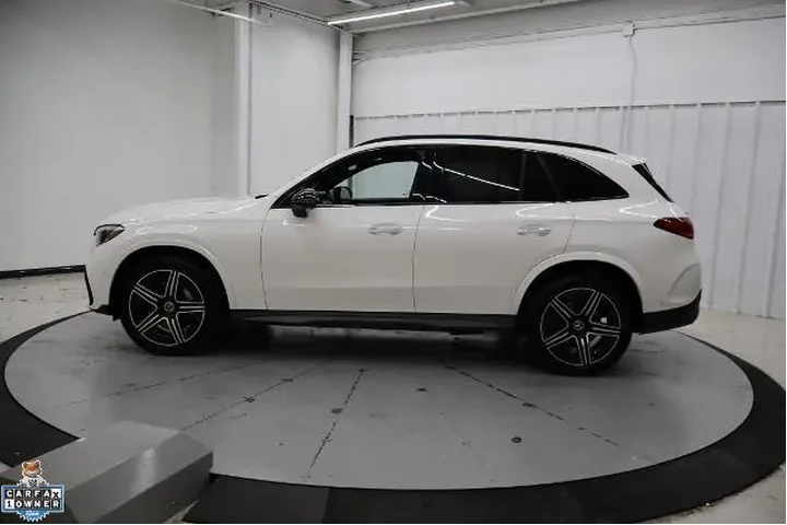 $33995 : Mercedes-Benz GLC 2024 GLC 3 image 7