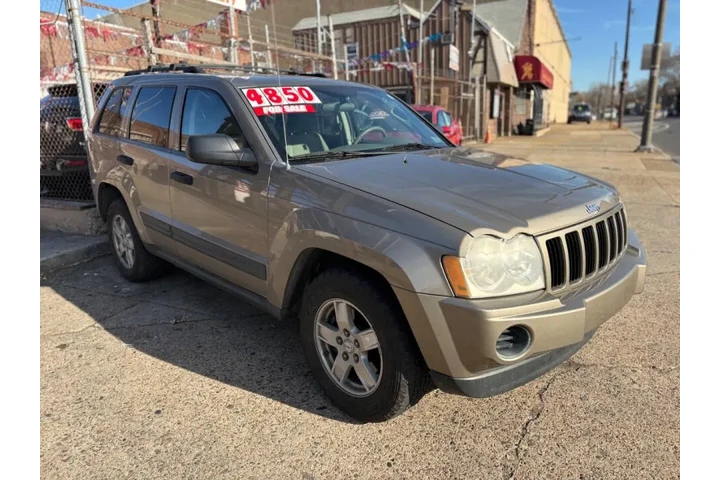 $4850 : 2005 Grand Cherokee image 2