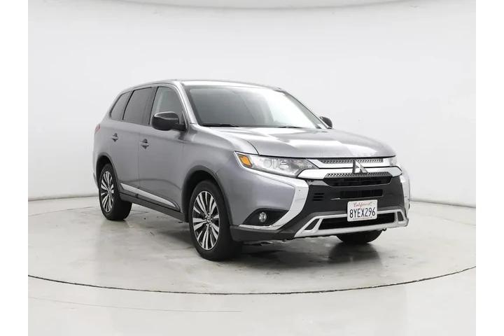 $16998 : Mitsubishi Outlander 2019 ES image 1