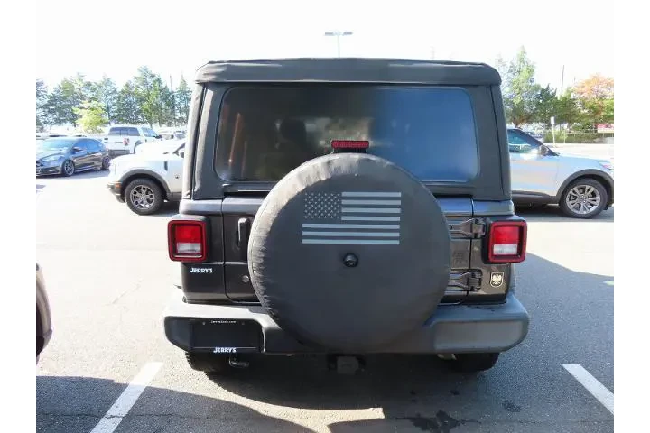 $26350 : Jeep Wrangler Unlimited 2021 image 6