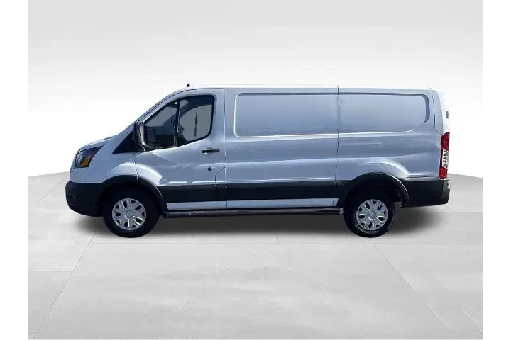 $33500 : Ford Transit 2024 250 3dr SW image 4