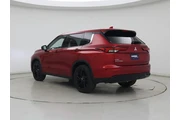 $23998 : Mitsubishi Outlander 2022 AW thumbnail