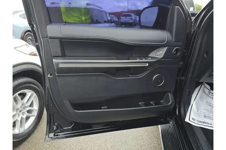 $20999 : Ford Expedition MAX 2018 4x2 image 9