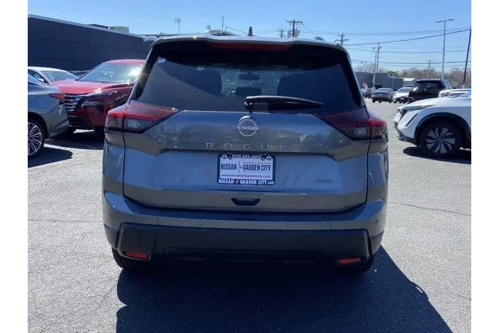 $19487 : Nissan Rogue 2025 AWD SV 4dr image 5