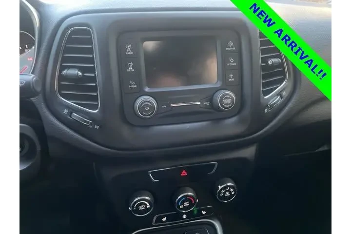 $14039 : Jeep Compass 2018 4x4 Latitu image 10