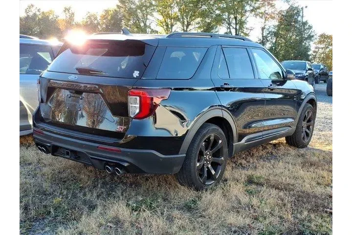 $39998 : Ford Explorer 2023 ST 4dr SU image 6